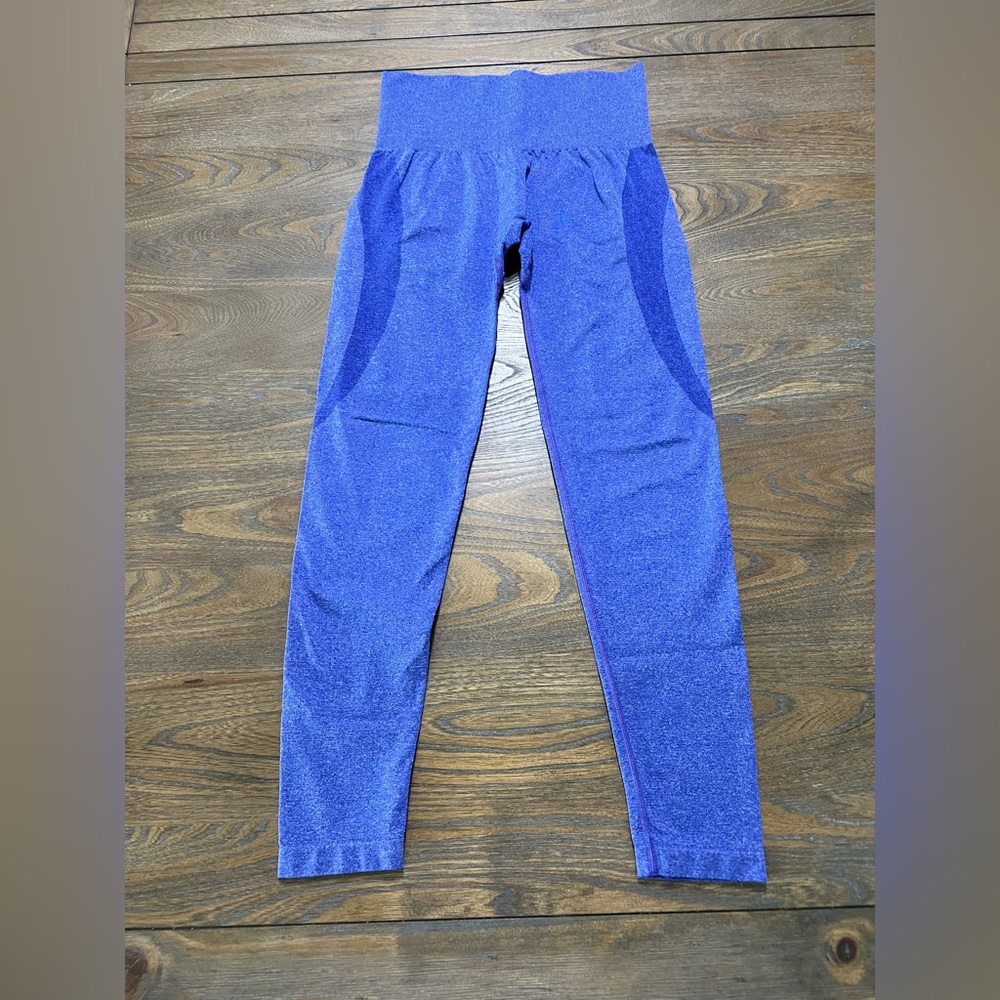 NVGTN Contour Seamless Leggings. SIZE S. Bundle to SAVE!!!